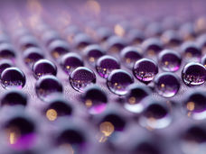 Developing drugs – with tens of thousands of miniscule droplets on a small glass plate